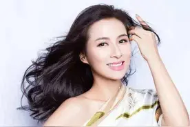 麦家琪和老公结婚15年，育有3个孩子，老公是圈外人，职业是律师图片