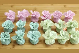 水晶饺：用一种蔬菜能做3种颜色，个个晶莹剔透，家里孩子都喜欢图片
