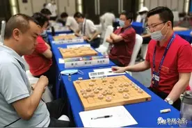 十四运象棋决赛首日郑惟桐火力全开，立体攻杀刘明，东北虎威猛图片