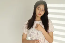 小甜甜的首次拍摄感觉超级甜图片
