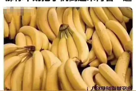 每日一笑：一个人只要他够胖，哪怕在认真的看书，也都像是在点菜图片