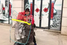 春节快递服务“不打烊”，看这位天猫超市快递站长咋过年？图片