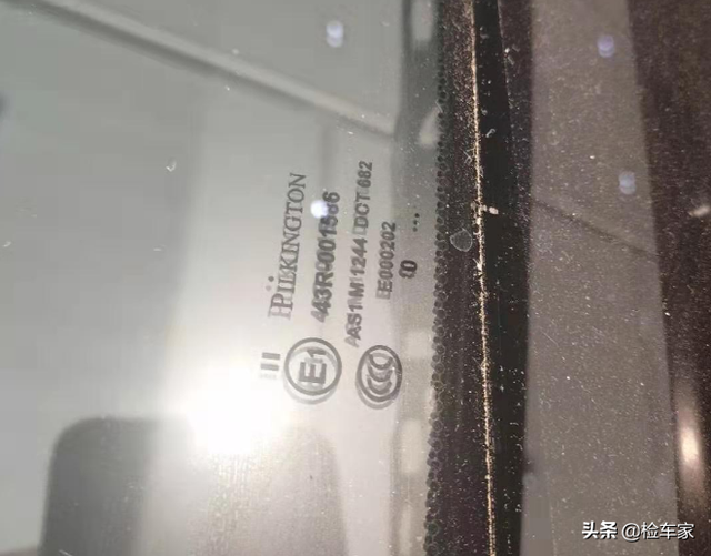 花70万买辆阿斯顿马丁Vantage，打开一看才开2万公里！网友：太值