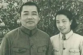 洪学智亲自安排一桌湖南饭菜，不告诉彭总请谁，直言是熟悉的贵宾图片