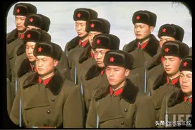 淡定从容，1972年尼克松访华期间受阅三军仪仗队图片