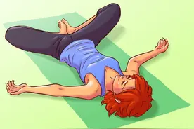 10个瑜伽动作，清理子宫垃圾，保养卵巢，越练越年轻图片