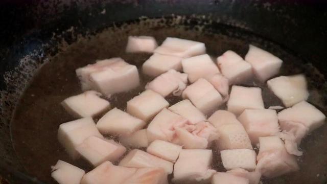 大油怎么炼好吃（猪油怎么熬才香）