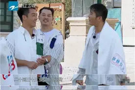 郭麒麟“十项全能”藏不住了！看懂了郭德纲普通父母到底差在哪儿图片