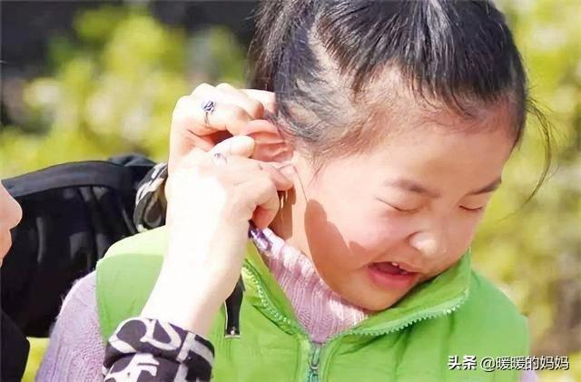 被别人摸耳朵鸡皮疙瘩