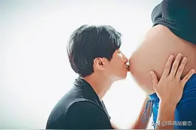 结婚5年终于怀孕，孕期第八月发现没有胎动，去医院吓坏医生图片