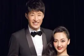 于震离异后遇相差13岁现任，婚后喜得3个孩子，缔造又一“神剧”图片