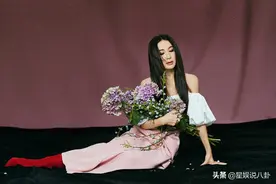 温碧霞晒杂志写真，不走暴露性感路线，展现54岁成熟女性新韵味图片