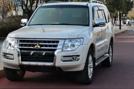 越野神器 | 无人不知的越野车，帕杰罗V97（山猫）图片