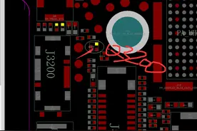 同行短接了一个iPhone8的MOS管，可能会烧CPU图片