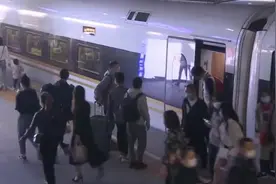 火车上捡到神秘箱子，里面的东西很特别，医生建议低温保存！图片