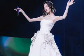 经历过涅槃重生！看张韶涵薛之谦肖战如何一步步走到今天的位置图片