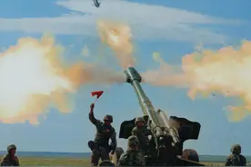 中国陆军为何拥有世界最强炮兵火力？曾吃过太多火力不足的亏图片