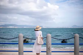 三亚有一座未完全开发的海岛，百年渔村古朴沧桑，牛王岛风景秀美图片