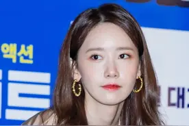 李孝利允儿练歌厅直播，因没戴口罩而写道歉信，至于吗？图片