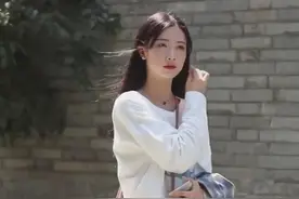 成都小甜甜太会穿了，她像不像那个说带我吃饭就好的女孩图片