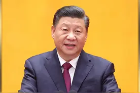 习近平这样“典”亮春天 | 大鹏一日同风起 扶摇直上九万里图片