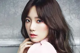 韩国美女金泰妍图片