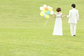 新婚后，却发现老公性冷淡，偶然翻看炕上被褥，我连夜滚回娘家图片