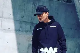 曾被认为是周星驰接班人，王晶却直言他不行，今成为潮人教父图片