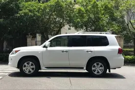 雷克萨斯570，08年12.9w最后的大排量图片