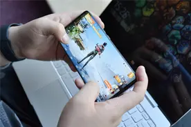 小米11真机实测：两款“吃鸡”手游轮番上阵，画质惊艳到我了图片