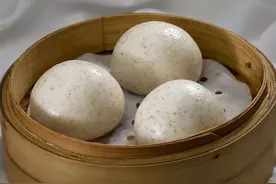 速冻包子，麦香猪油包。图片