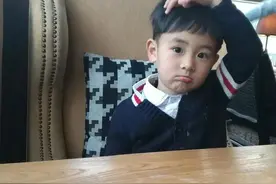 保姆放火案再起波澜，朱舅舅深夜微博助攻，无数网上君子被打脸图片