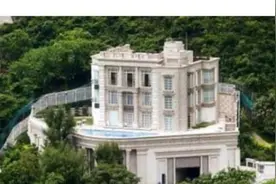 李嘉诚豪宅到底多壕？住山顶面积500平，围墙高3米防弹玻璃幕墙图片