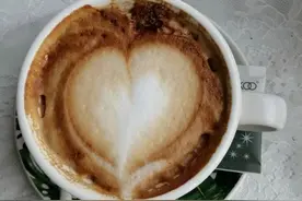 儿时呓语：生活不止眼前的苟且，致敬青春：爱情 一次就好图片