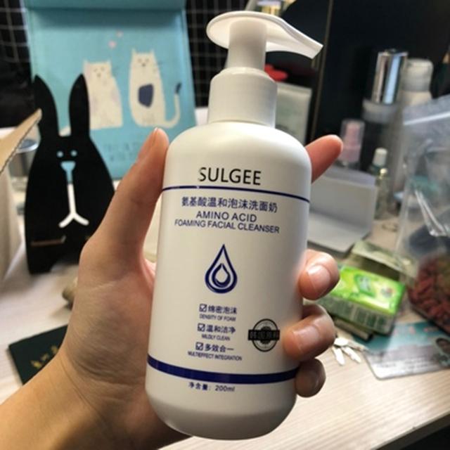 瞎洗脸，毁了多少女人的好皮肤！这种正确的洗脸方式你需要知道