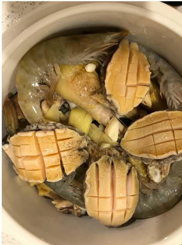 排骨香菇炖花胶 排骨香菇炖花胶怎么做