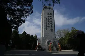 我的父亲和塔山阻击战图片
