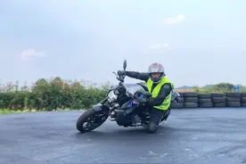 对不住了宝马！F 900试车笔记 +简述宝马摩托车中国战略2020图片