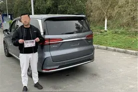 遵义：一司机用临牌还随意超速 交警一查：哟，还酒驾的图片