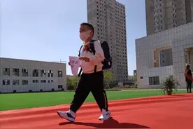 元气满满！乌市第126中学（高铁校区）迎接“一年级”的他们图片