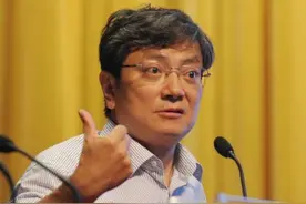 大学教授们一个月到底能拿多少钱？你恐怕想象不到！图片