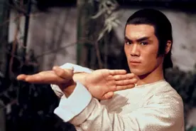 赵鑫洲是一代武术大家，为何代替师傅坐牢，他的事迹很感人图片