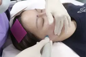 花了1000块去打女明星的红毯针，打完真的变漂亮了？视频封面