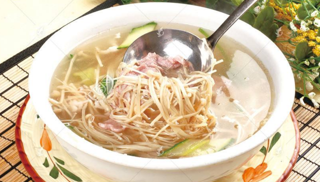 金针菇6种最好吃的做法，每种都简单美味，看看你喜欢吃哪种？