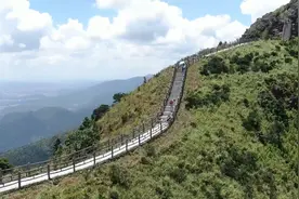 东莞第一峰实拍：长达3个小时的天梯、让很多人年轻人望而止步图片