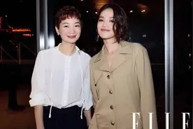 她是高端杂志的辞职主编，50岁优雅不减，用基本款穿出精彩人生图片