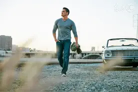 小说：四大纨绔约斗斯诺克，上门女婿球技逆天，单杆147技惊四座图片