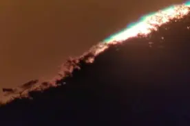 是不好征兆吗？11月厦门出现罕见的日出“绿闪”，太阳被“绿”了图片