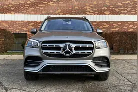 庞大而精致，全新一代奔驰GLS 580实拍图发布图片