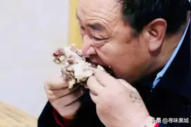 南方人早上嗦粉，北方人早上吃肉，这个小县城一顿早餐44块起步图片